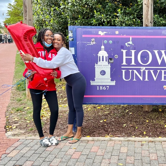 Meet your Posher, Martine - Picture 2 of 4